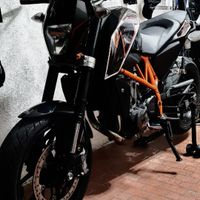 Ktm duke 690