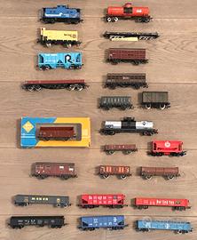 Lotto Vagoni Roco Rivarossi e altri