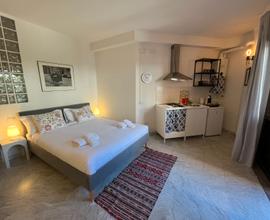Monolocale con balcone in Oltrarno
