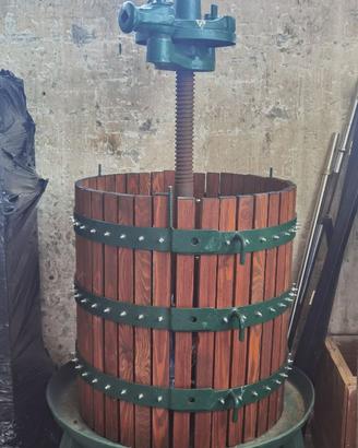 TORCHIO PIGIA UVA IN LEGNO ANTICO RESTAURATO
