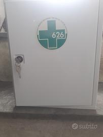 ARMADIETTI PRONTO SOCCORSO DM626