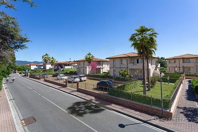 Appartamento a - Marina di CastagnetoCastagneto C