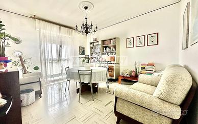 LUMINOSO 3 LOCALI DOPPIA ESPOSIZIONE CON CANTINA E