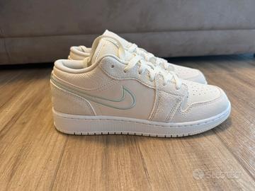 Nike Air Jordan 1 Low SE
