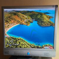 Monitor LCD BENQ FP71E+ 17 pollici con audio casse