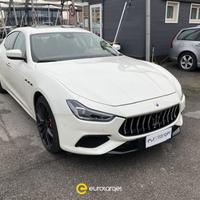 MASERATI Ghibli V6 430 CV Q4 Gransport