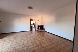 Appartamento di 120 m² con 5 locali a Lonigo