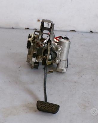 Pedale freno completo Toyota Yaris 3 1.5 HybrId