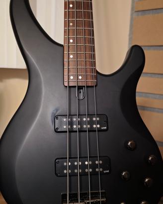 Basso elettrico Yamaha 