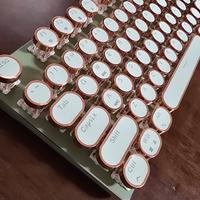 Stupenda tastiera USB retro layout US.Pagata 65€