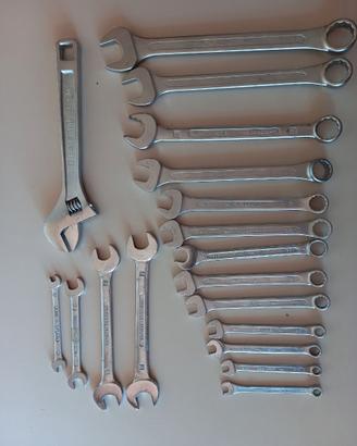 CHIAVI COMBINATE E ATTREZZI VARI