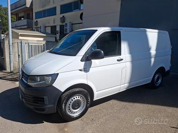 Volkswagen TRANSPORTER T5 TDI 2.0 140CV -2016