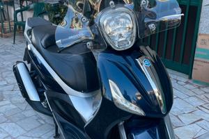 Piaggio Beverly 300 i.e.