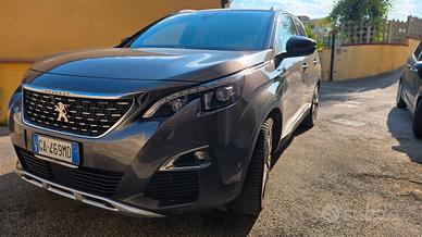 Peugeot 3008 hybrid4 