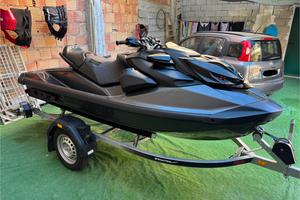 SEADOO 300 TRIPLE BLACK