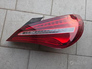 Faro Posteriore Destro LED Mercedes CLA (C117) - O