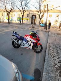 Honda CBR 600 F