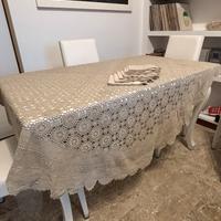 Tovaglia uncinetto fatta a mano