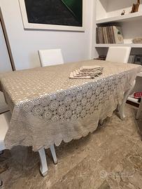 Tovaglia uncinetto fatta a mano