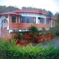 Ristorante completamente arredato