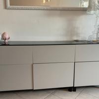 Besta credenza