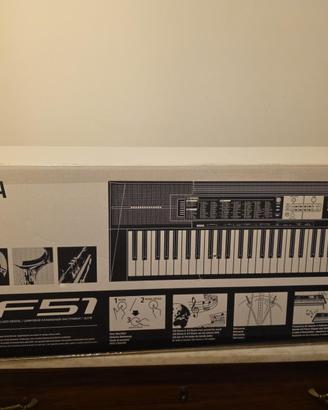 Yamaha PSR-F51 61 tasti