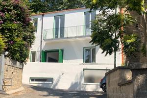 Vomero Via A. Caccavello San Martino