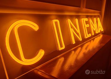 Scritta Cinema luminosa 