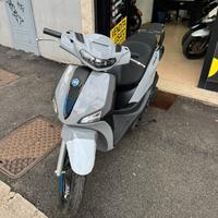 Piaggio Liberty 50 NUOVO euro 5 - PERMUTE