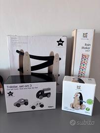 Set di 4 giochi in legno 12-24 mesi