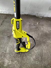 Tagliasiepi telescopico RYOBI