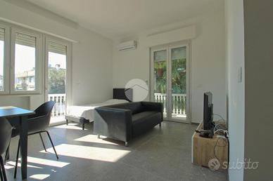 2 LOCALI A ROSETO DEGLI ABRUZZI