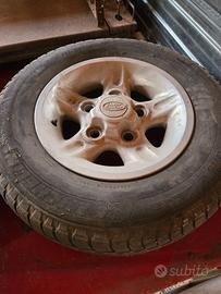 Cerchi in lega misura 16 per Land Rover Discovery