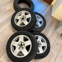 Cerchi con gomme nuove originali VW 5x100