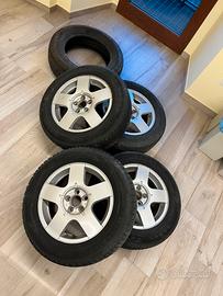 Cerchi con gomme nuove originali VW 5x100