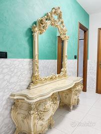 Consolle con specchiera in stile barocco veneziano