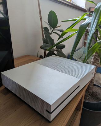 Xbox One S