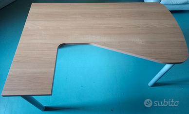 Scrivania angolare ufficio - studio - casa