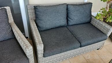 Divano in rattan da giardino 