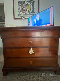 Como’ fine 700 in noce