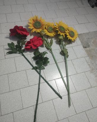 Fiori lunghi finti 2 rose e 4 girasoli 