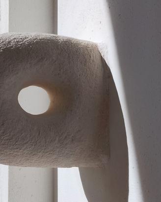 Anello in pietra scultura