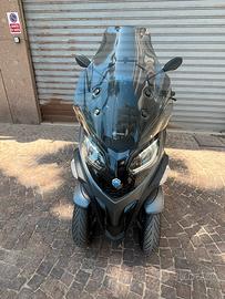 Piaggio Mp3 400 s