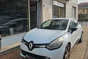 Renault Clio 1.5 dCi NEOPATENTATI