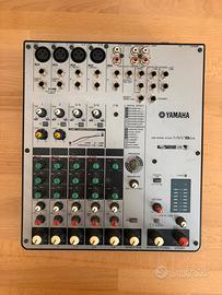 Mixer Yamaha MW8CX - USB