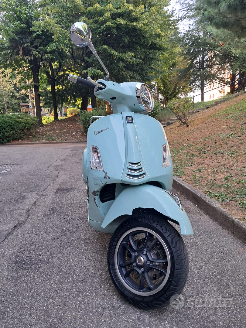 Vespa 300 Vespa Px 125 Incidentata Vendo Vespa Vespa 300 Gts