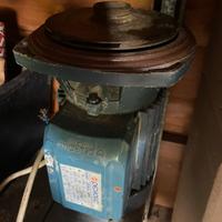 Motore per pompa adescante etc