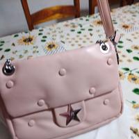 borsa rosa tracolla  con stella centrale 