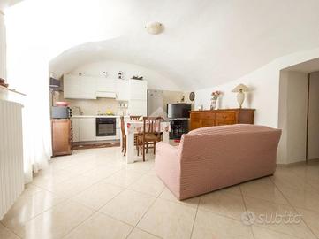 3 LOCALI A MANFREDONIA
