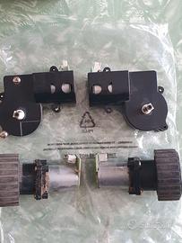 Ruote  motore spazzole  robot aspirapolvere